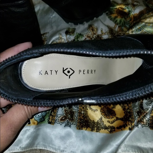 Katy Perry open toe boots. - Picture 5 of 8